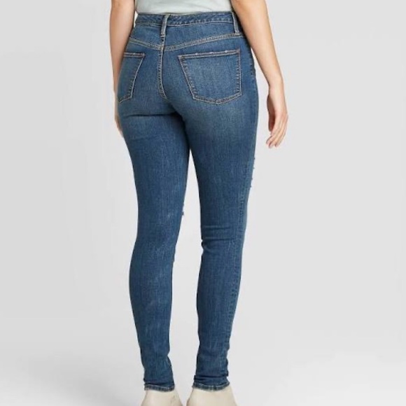 NWT Universal Thread Jeans - Picture 3 of 9